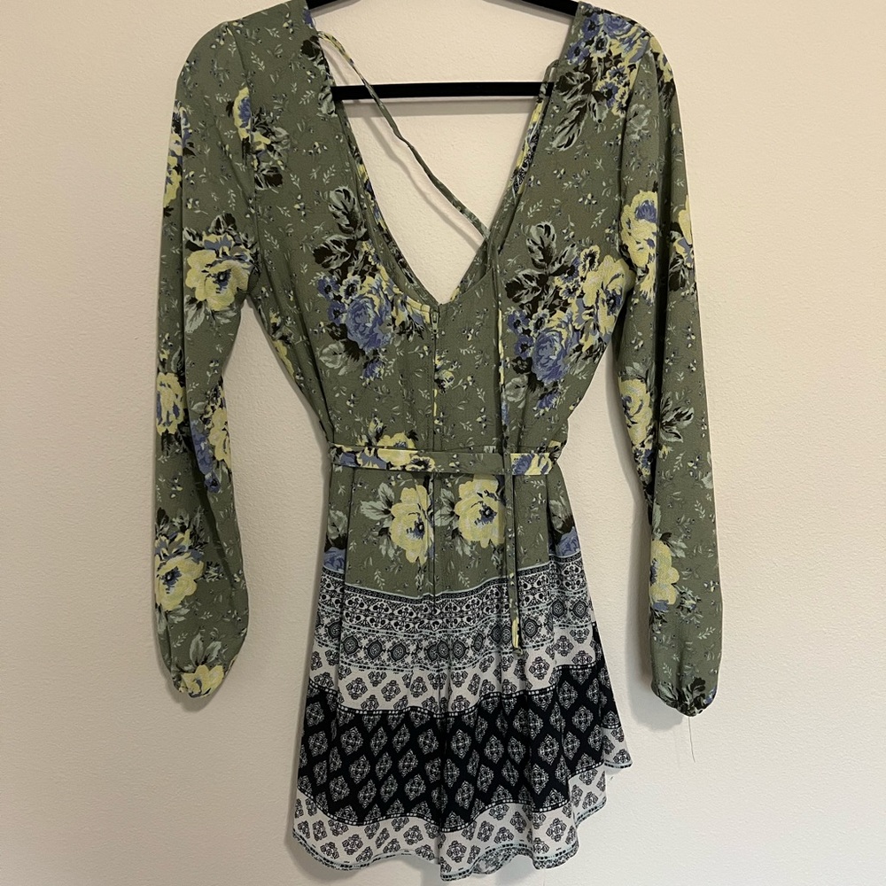 Francesca’s romper - Picture 2 of 2